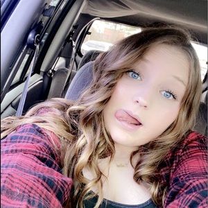 Meet your Posher, Kelsei